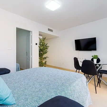 Sunrise Orbiplaya Apartment *